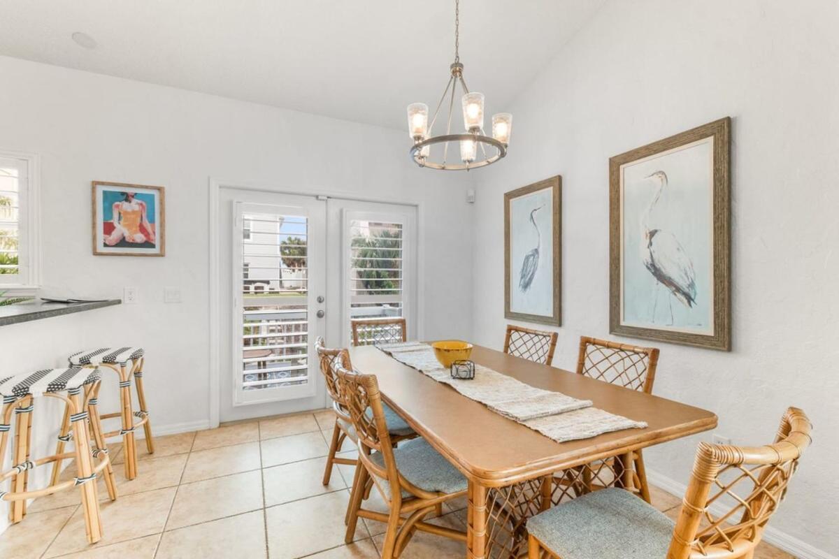 4Br House, 2 Blocks From The Beach Сент-Огастин Экстерьер фото